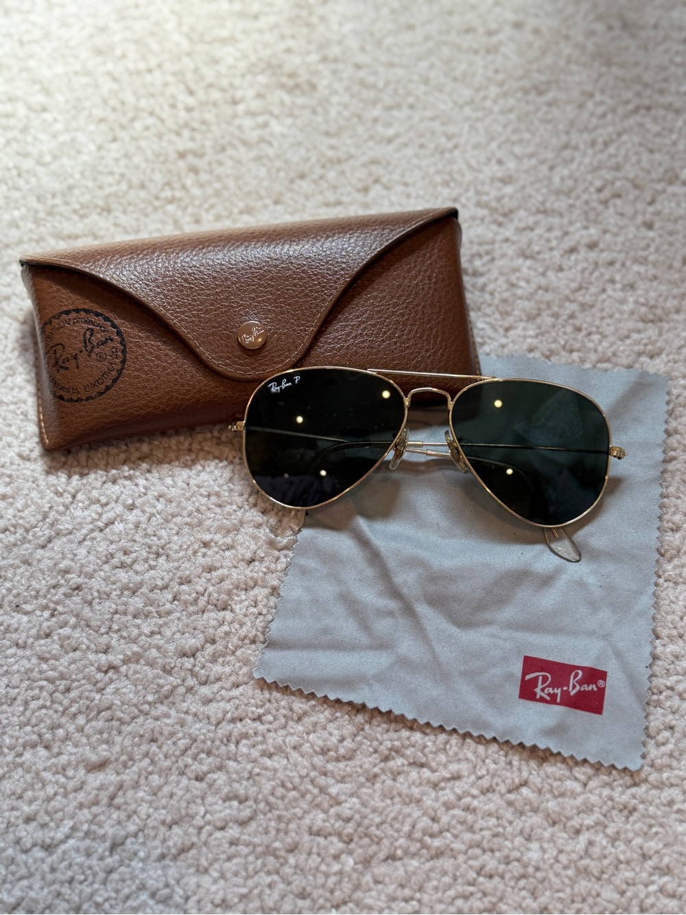 Ray-Ban Gold Frame Dark Green Lens Aviator Sunglasses
